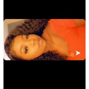 Meet your Posher, Destiny